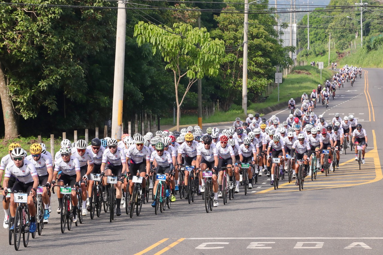 Presentado oficialmente  el CRC 506 Gran Fondo UCI Davivienda